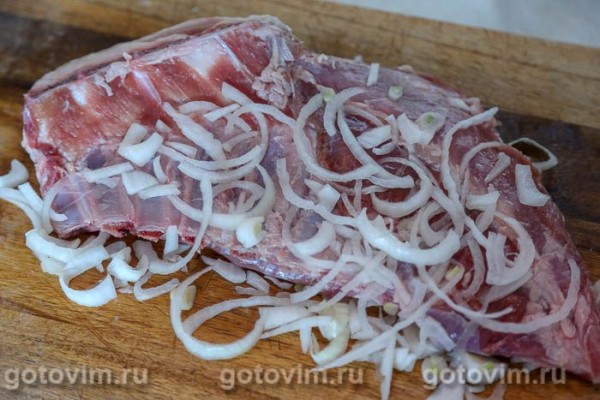 Бараньи ребрышки в мятном маринаде на мангале