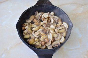 Киш с курицей и грибами Киш с курицей и грибами