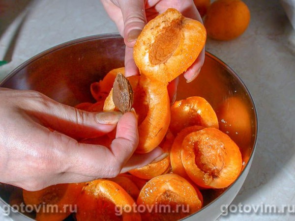 Тирольский пирог с абрикосами