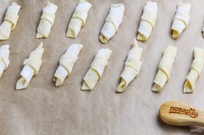 Рогалики песочные с орехами Рогалики песочные с орехами