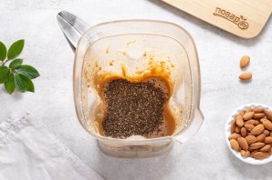 Миндальная паста с семенами чиа Миндальная паста с семенами чиа