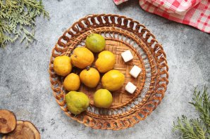 Компот из японской айвы Компот из японской айвы