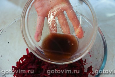 Салат из свеклы с плавленым сыром