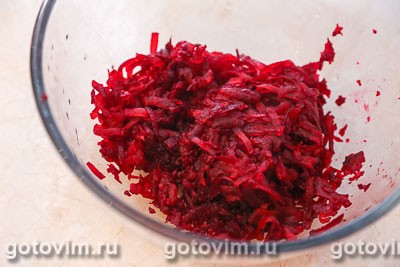 Салат из свеклы с плавленым сыром
