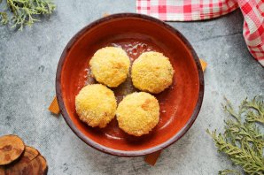 Шампиньоны с куриным фаршем в духовке Шампиньоны с куриным фаршем в духовке