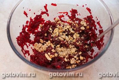 Салат из свеклы с плавленым сыром