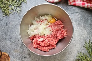 Измирские котлетки (кёфте) Измирские котлетки (кёфте)