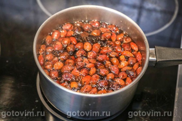 Кисель из сушеного шиповника Кисель из сушеного шиповника