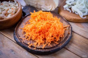 Бигус с черносливом в мультиварке Бигус с черносливом в мультиварке