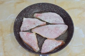 Маринованный морской окунь Маринованный морской окунь